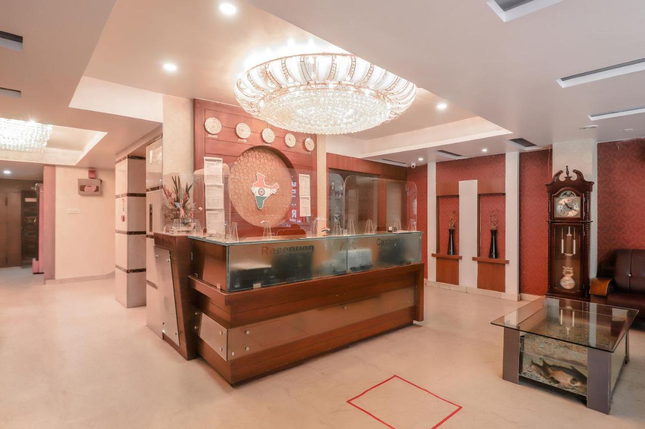 Hotel O Grandeur By Orbit Hotels Near Chennai Shopping Mall Hyderabad Exteriör bild
