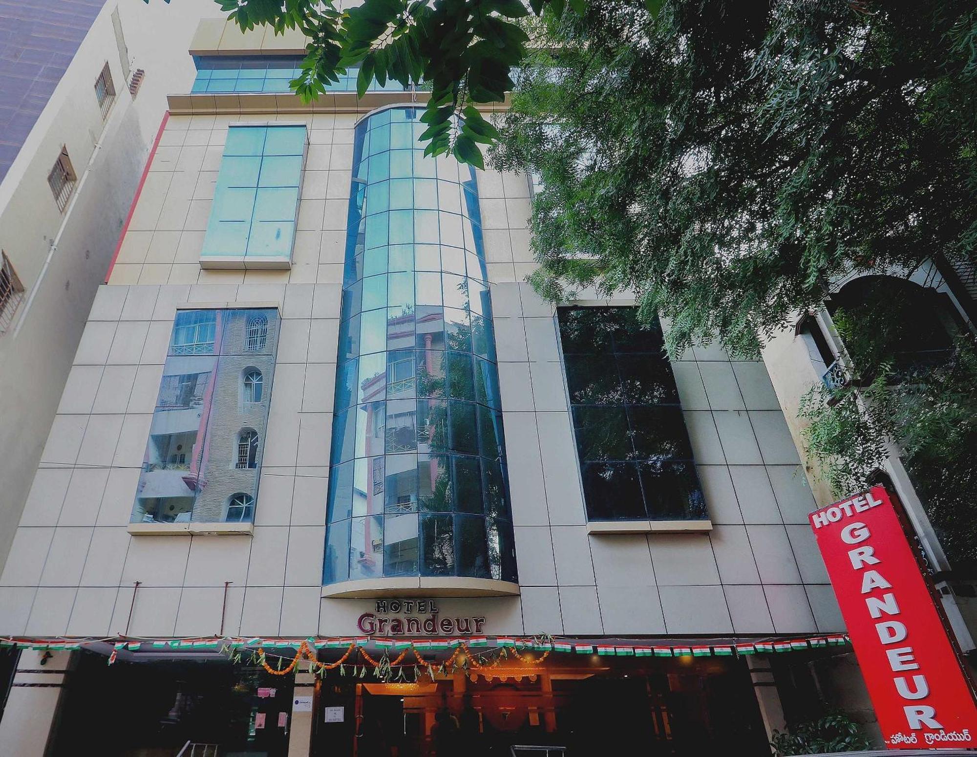 Hotel O Grandeur By Orbit Hotels Near Chennai Shopping Mall Hyderabad Exteriör bild