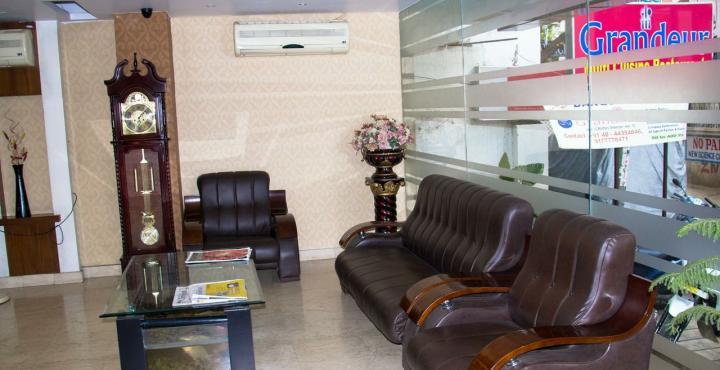 Hotel O Grandeur By Orbit Hotels Near Chennai Shopping Mall Hyderabad Exteriör bild