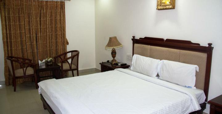 Hotel O Grandeur By Orbit Hotels Near Chennai Shopping Mall Hyderabad Exteriör bild