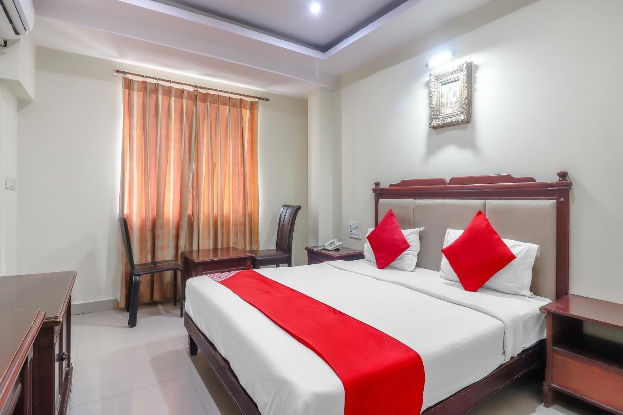 Hotel O Grandeur By Orbit Hotels Near Chennai Shopping Mall Hyderabad Exteriör bild