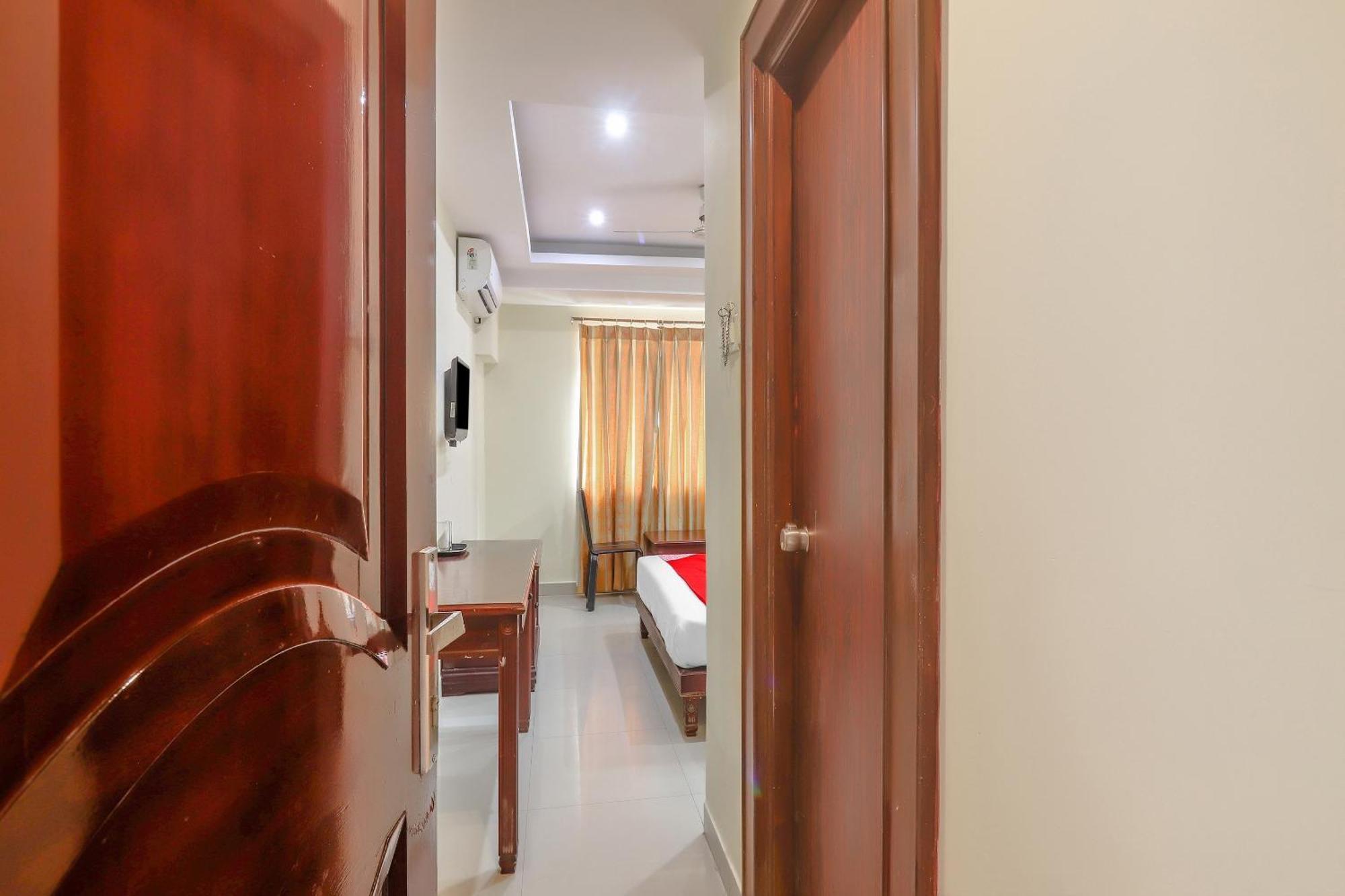 Hotel O Grandeur By Orbit Hotels Near Chennai Shopping Mall Hyderabad Exteriör bild