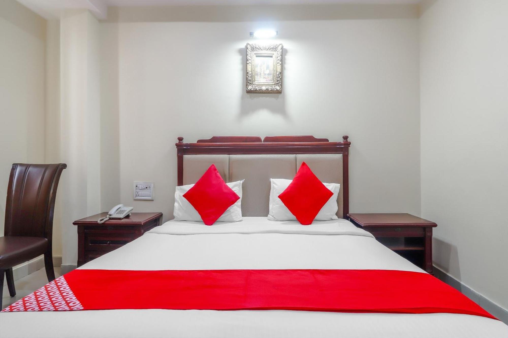 Hotel O Grandeur By Orbit Hotels Near Chennai Shopping Mall Hyderabad Exteriör bild